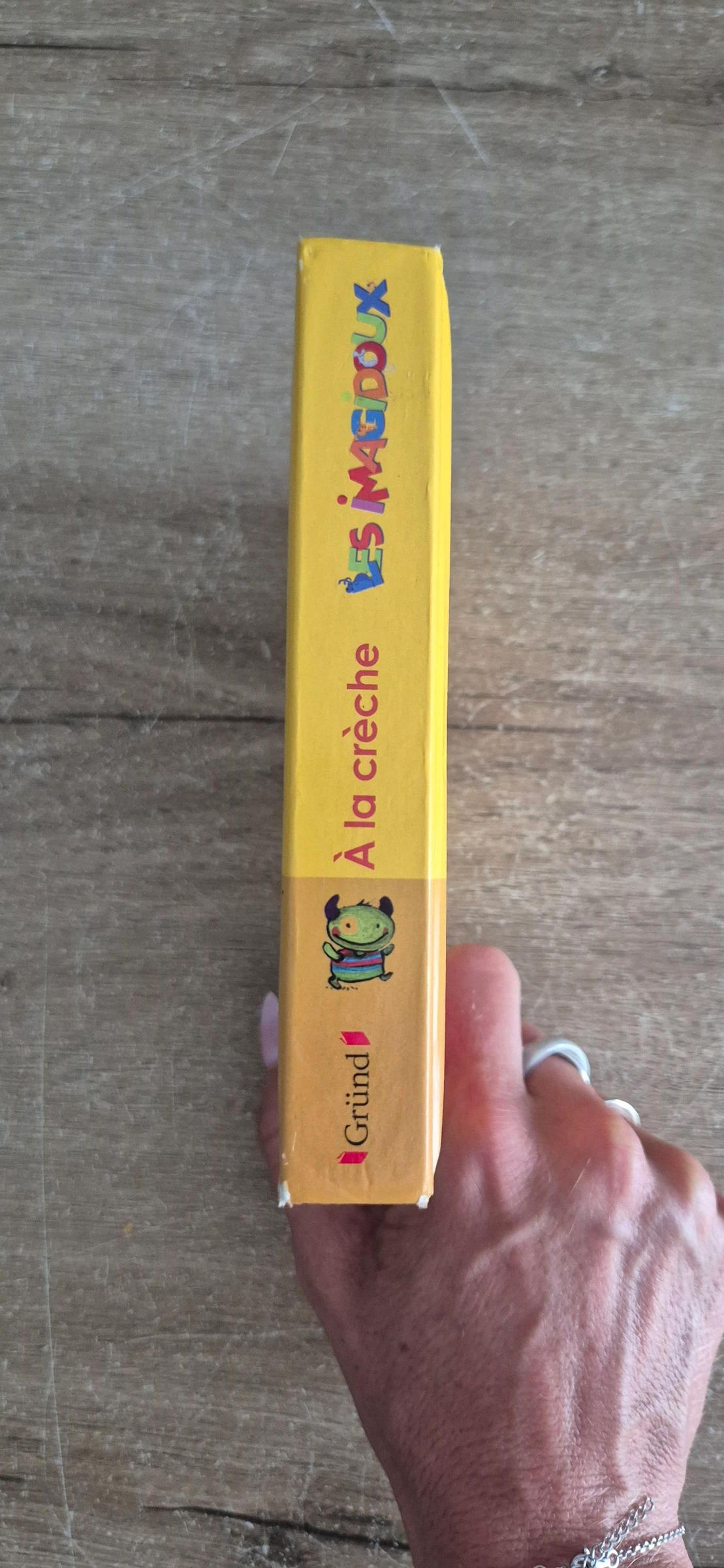 Livre imagier A la crèche  – photo 15
